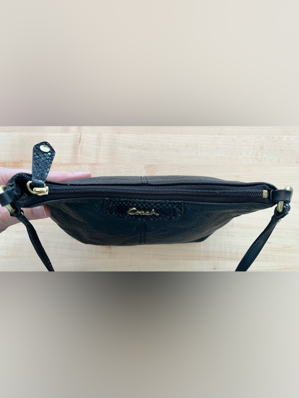 Coach Ashley Black Leather Swingback  Crossbody Bag - Picture 8 of 13